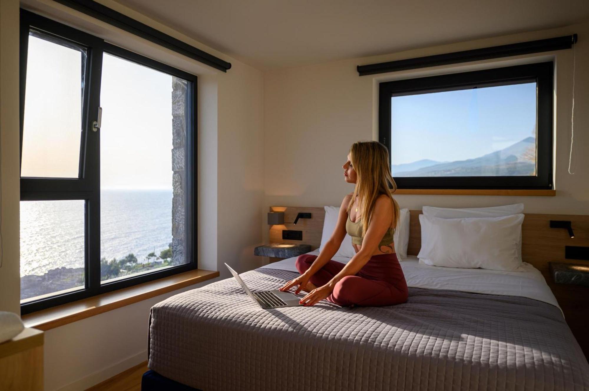Mani Suites Агиос Николаос Екстериор снимка